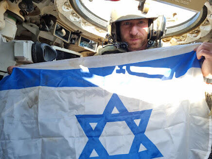 סיפורו של צוות טנק במלחמת חרבות ברזל. לישי טננבאום - 2ב' האגדי סיפורו של צוות טנק במלחמת חרבות ברזל. לישי טננבאום - 2ב' האגדי